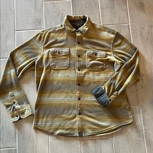 DKOTA Grizzly Men’s Bowie Blanket Shirt-Mustard Yellow, Lght Blue, Gray Striped